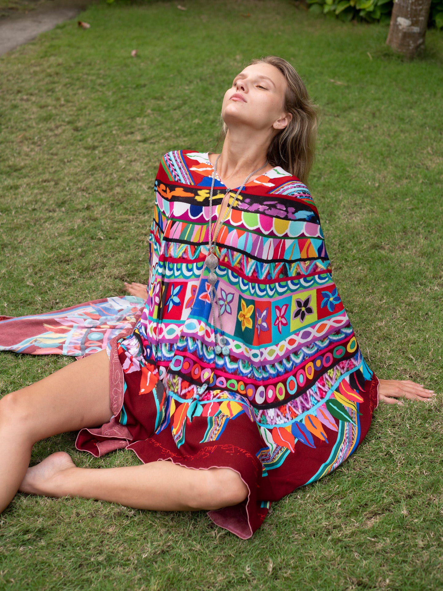 Poncho - Red Wheel Edition