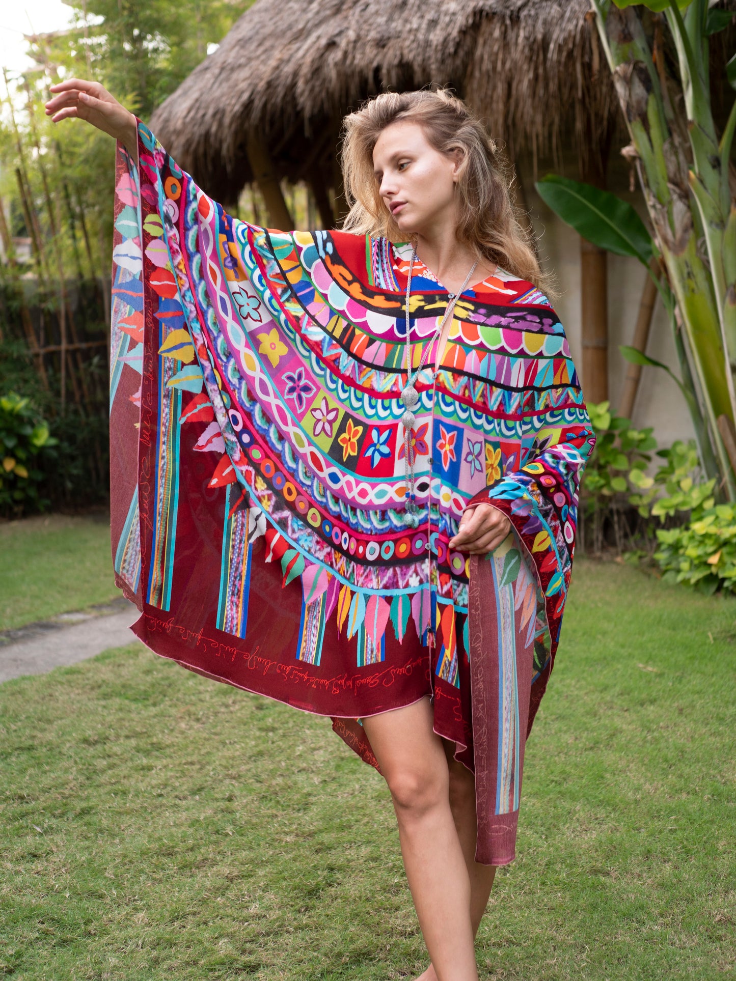 Poncho - Red Wheel Edition