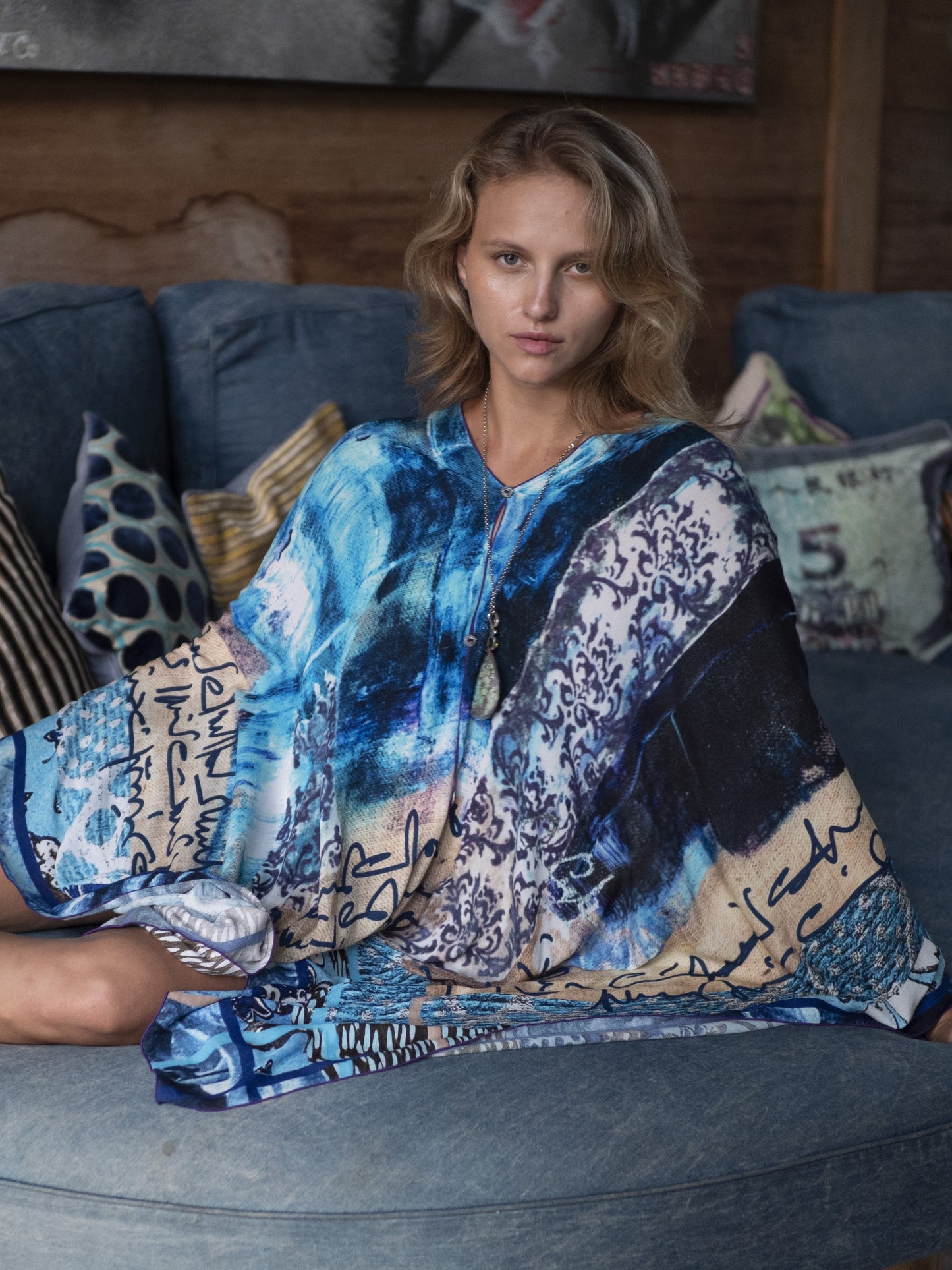 Poncho - Blue Rose Edition